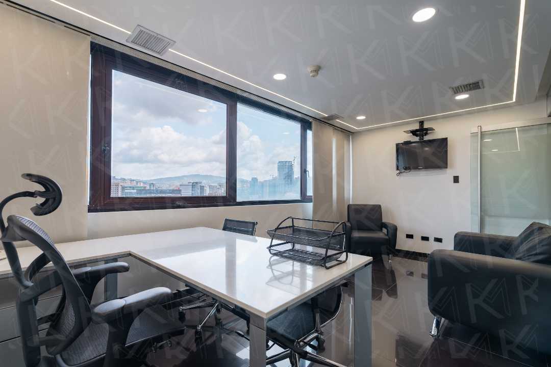 Ccct - Oficina en venta