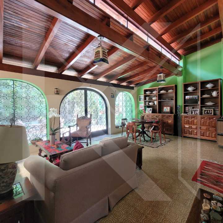 Colinas de Bello Monte - Casa en Venta