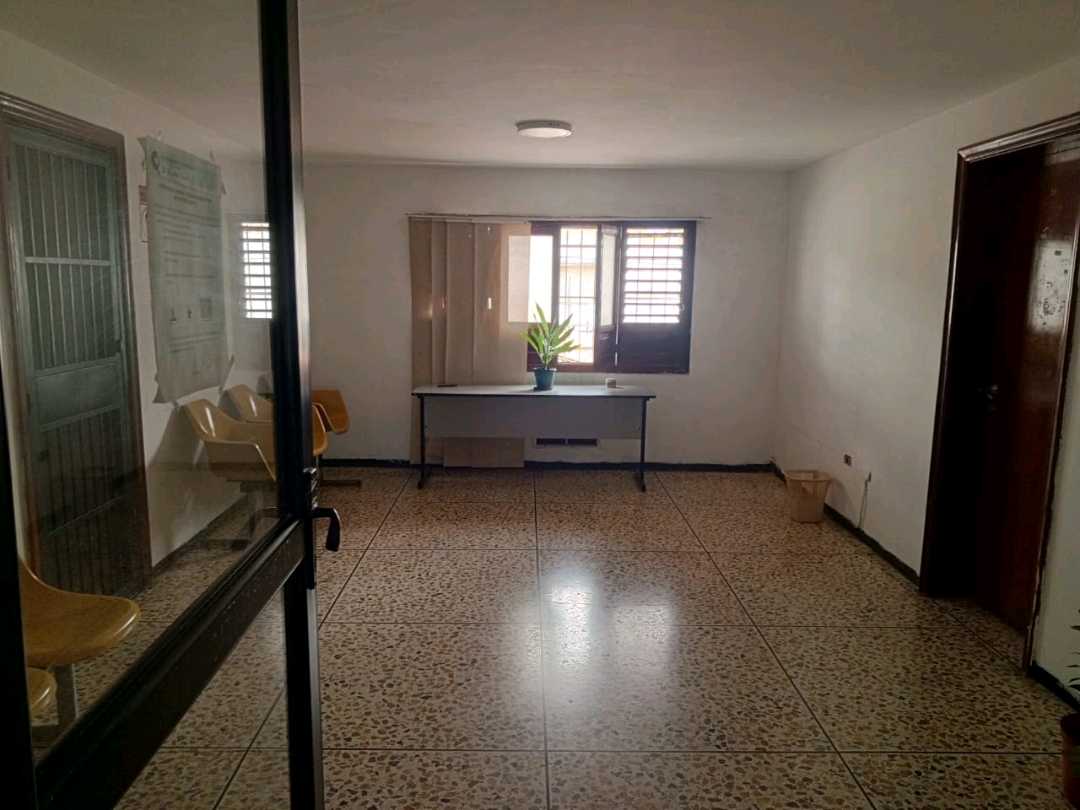 CONSULTORIO EN ALQUILER EN VALENCIA SAN JOSE DE TARBES MVM-9764268 - Foto 2
