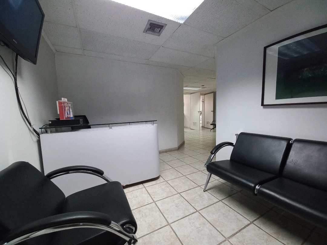 Consultorio Odontologico en Alquiler MEG-9430885 - Foto 1