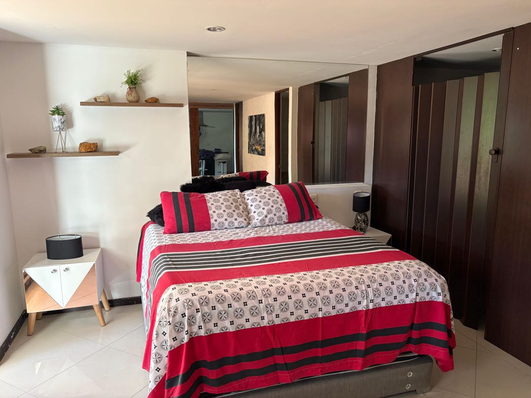 Apartaloft en Venta, sector Las Palmas - El Poblado