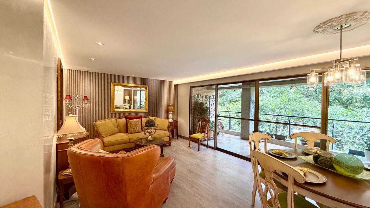 Apartamento en venta. Sector las Lomas, El Poblado - Medellín