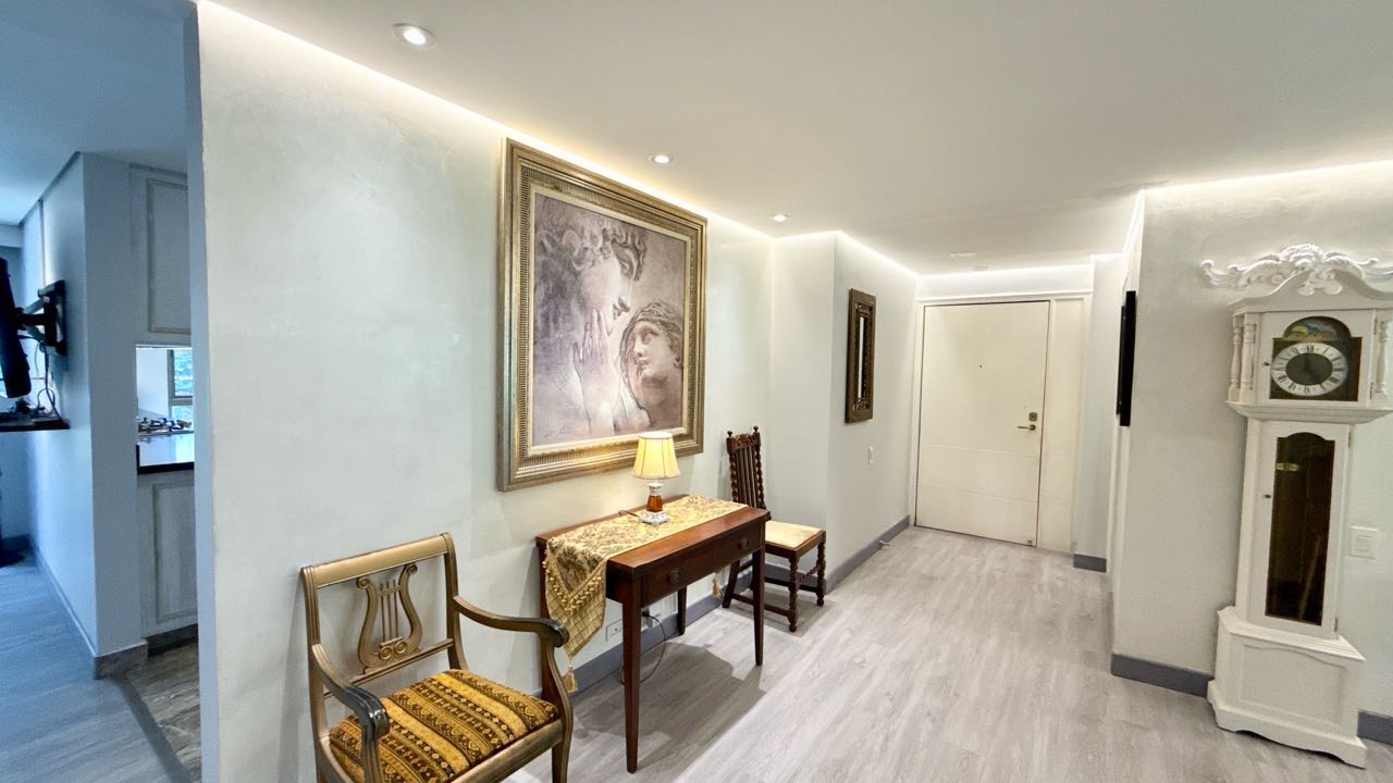 Apartamento en venta. Sector las Lomas, El Poblado - Medellín