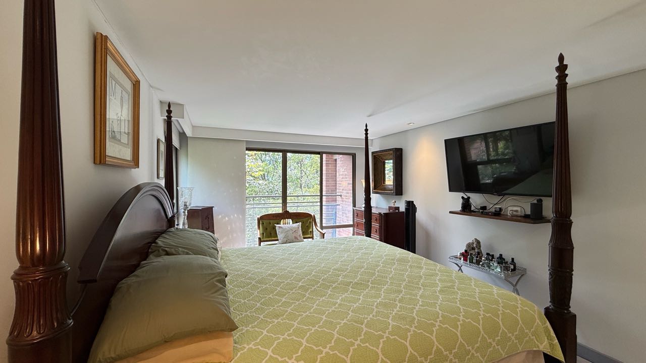 Apartamento en venta. Sector las Lomas, El Poblado - Medellín