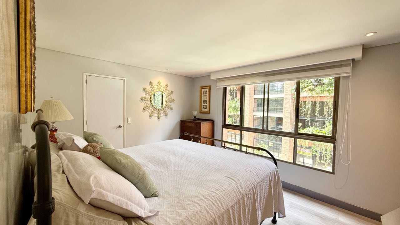 Apartamento en venta. Sector las Lomas, El Poblado - Medellín