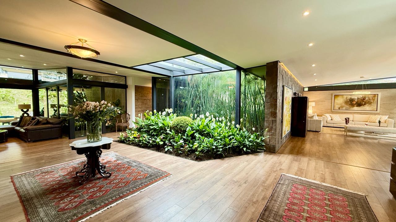 Casa de lujo en venta, Alto de las Palmas - Envigado