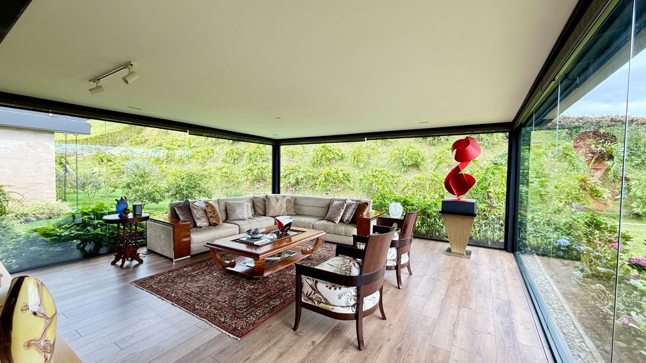 Casa de lujo en venta, Alto de las Palmas - Envigado