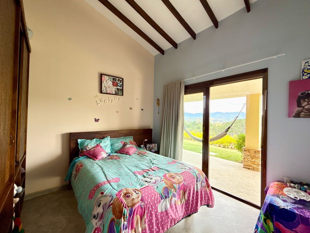 Hermosa casa en venta de 1 nivel en El Retiro, Antioquía