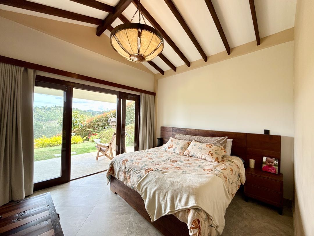 Hermosa casa en venta de 1 nivel en El Retiro, Antioquía