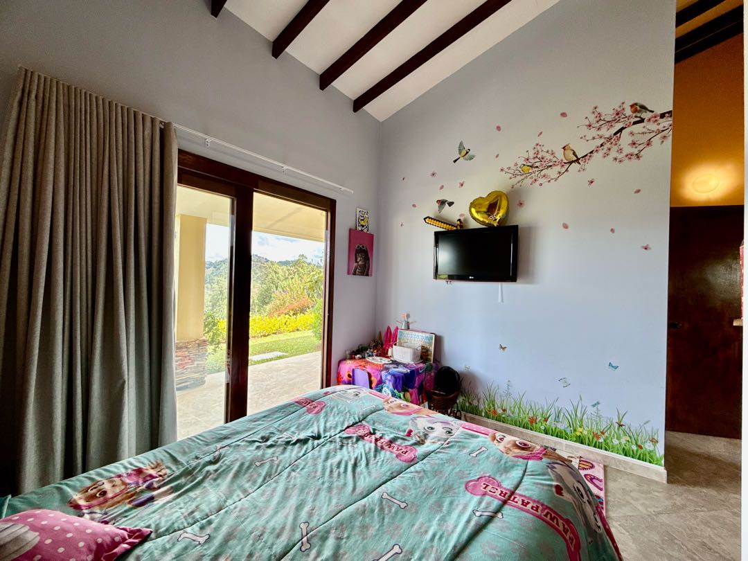 Hermosa casa en venta de 1 nivel en El Retiro, Antioquía