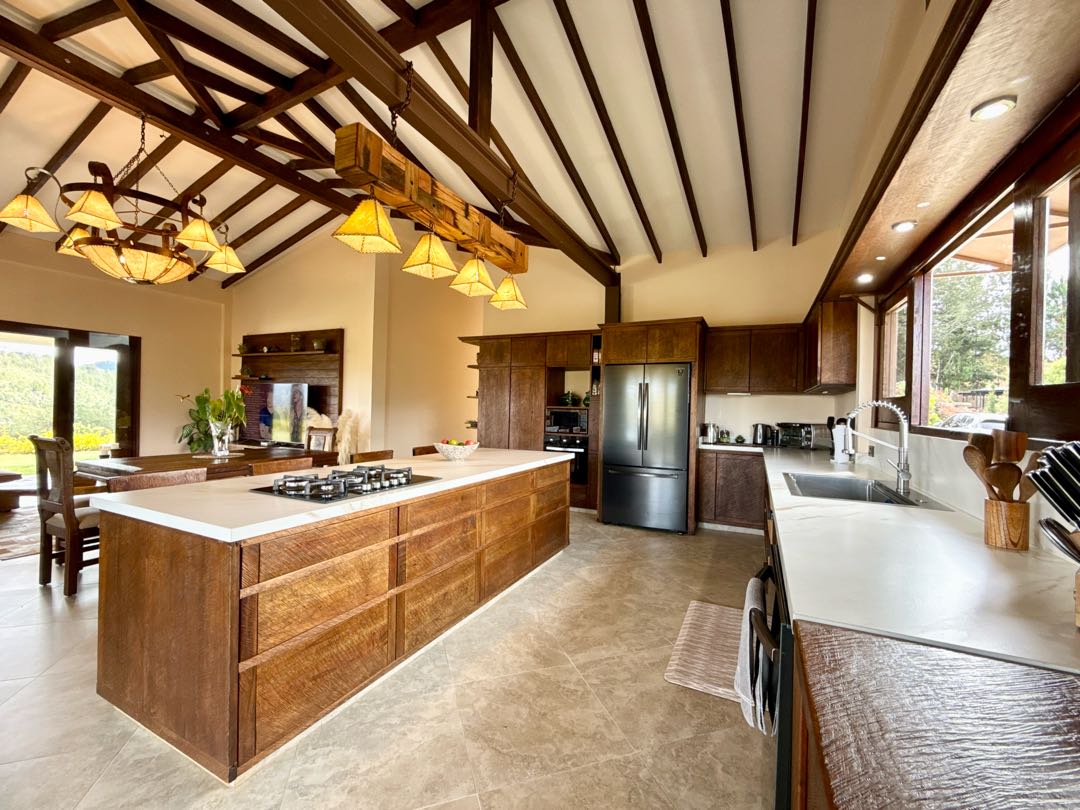 Hermosa casa en venta de 1 nivel en El Retiro, Antioquía
