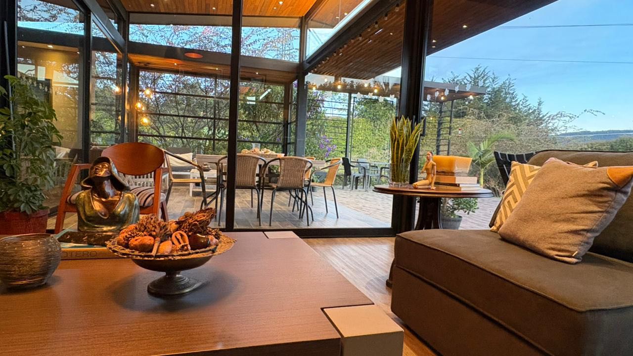 Espectacular casa en venta en Vía la Ceja, Antioquía