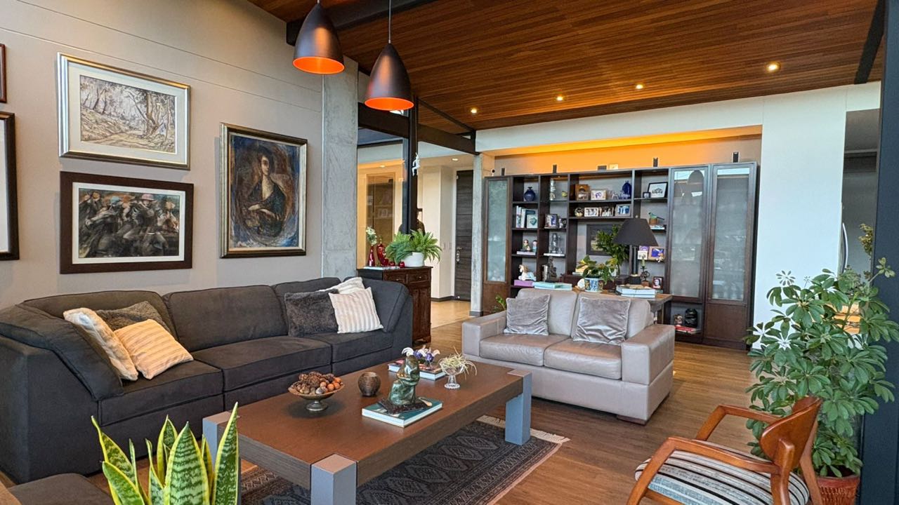 Espectacular casa en venta en Vía la Ceja, Antioquía