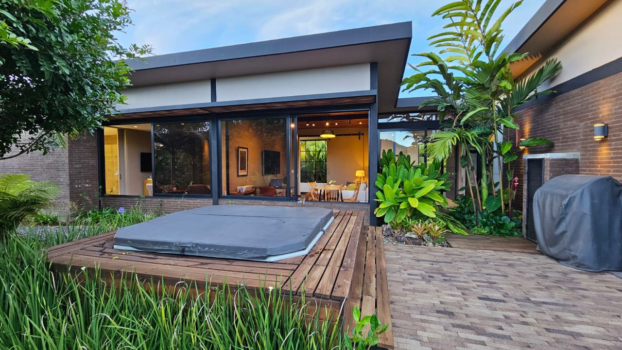 Espectacular casa en venta en Vía la Ceja, Antioquía