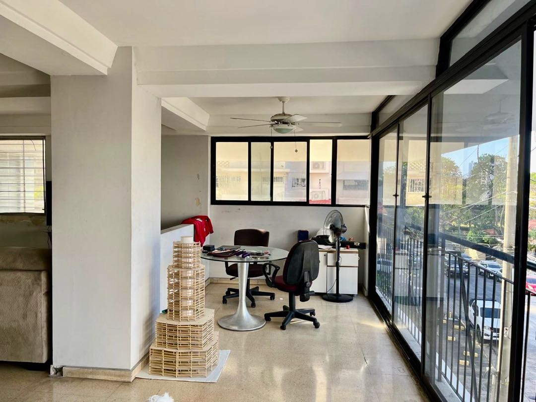 SE VENDE EN PH CARMEL, EL CARMEN