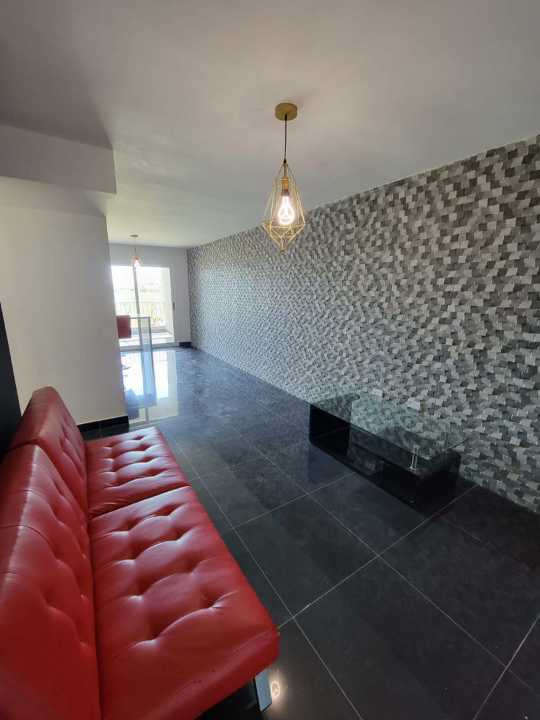 Gallery 0