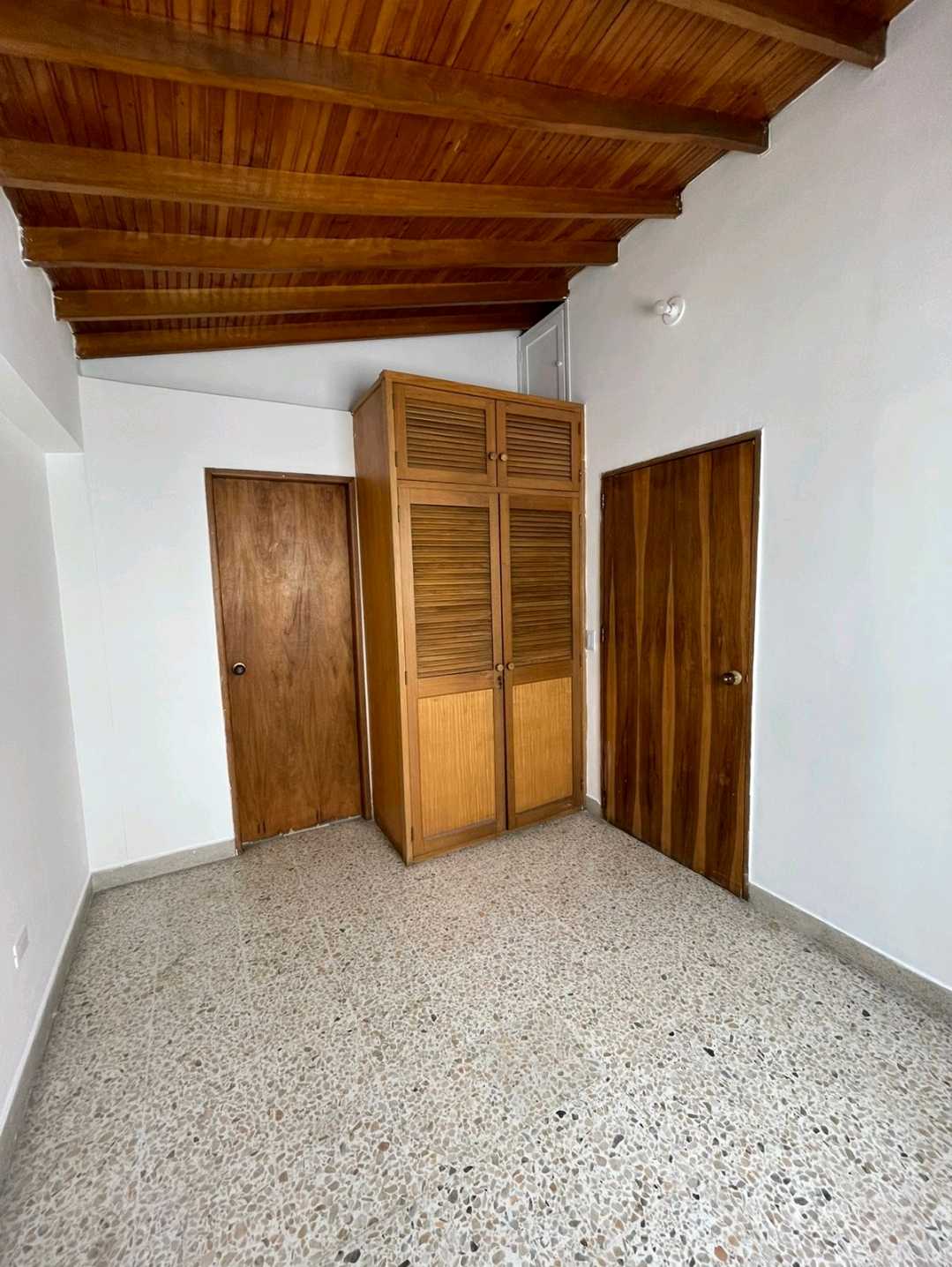 Duplex arriendo calasanz