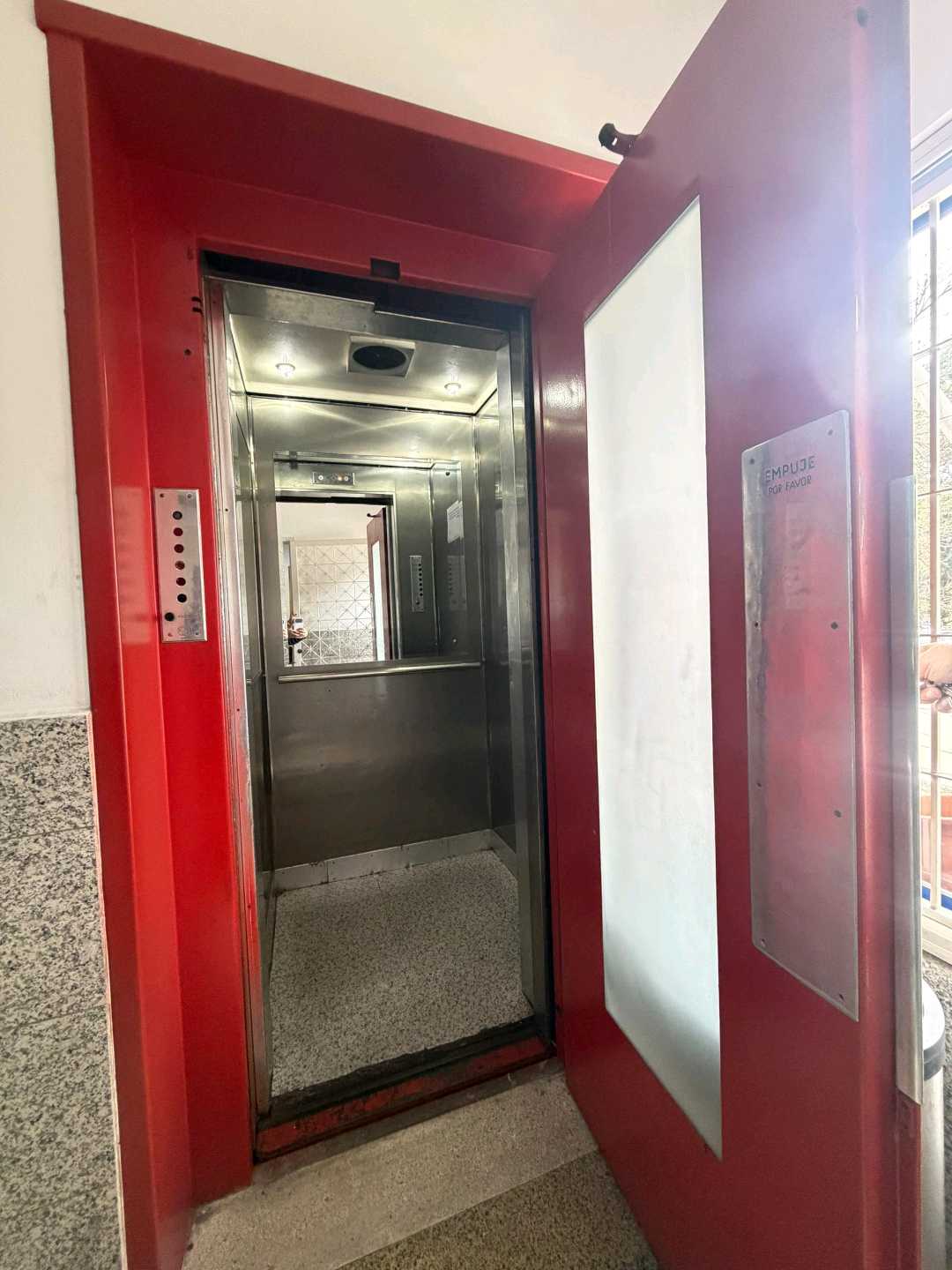Edificio Comercial  venta Santa Monica Kc