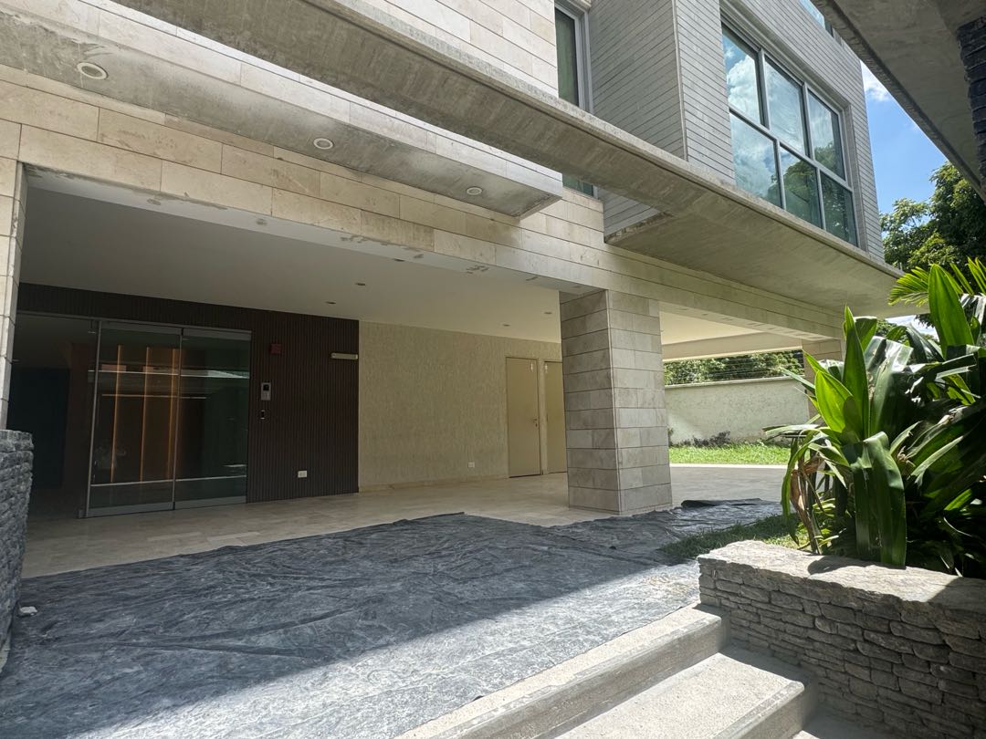 En Alquiler Apartamento Amoblado en La Castellana. Chacao – Caracas
