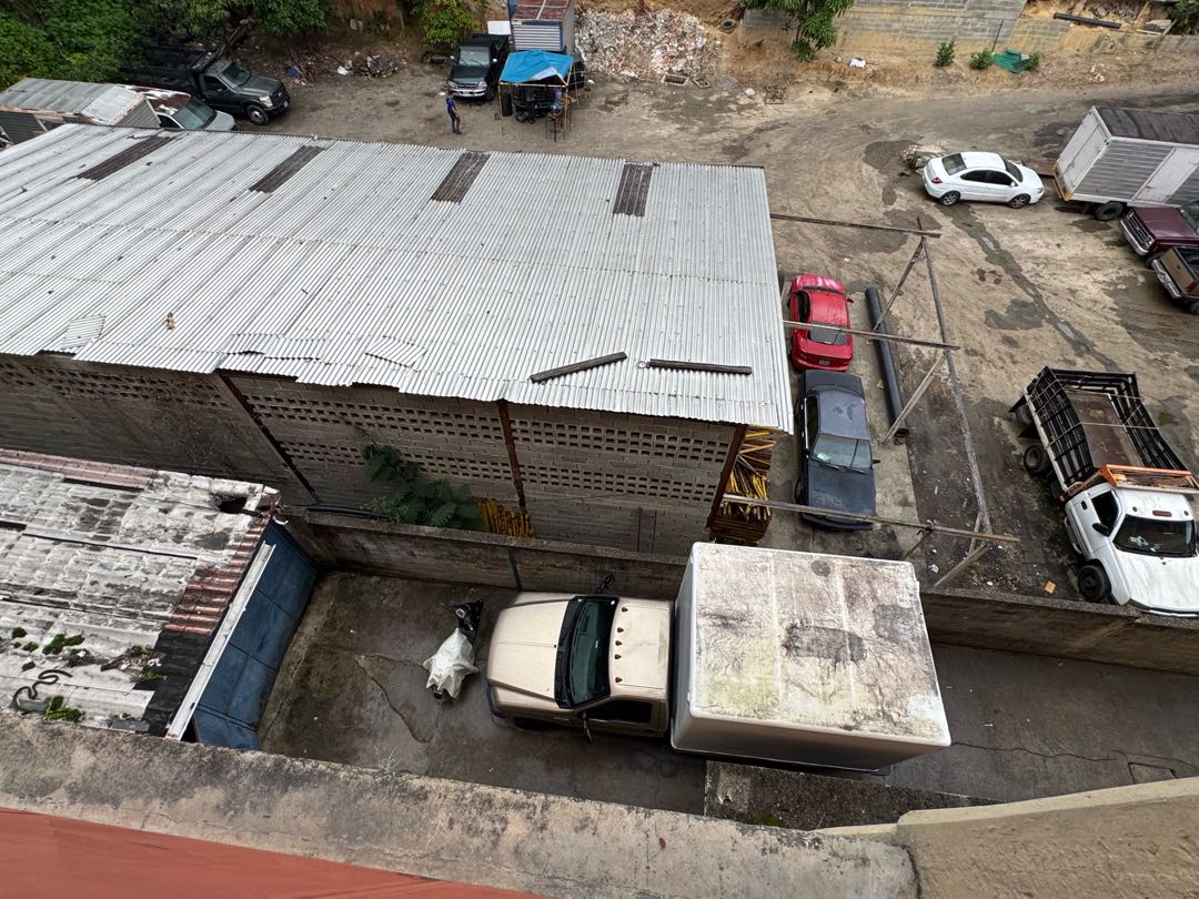 En Venta Edificio Industrial en Palo Verde. Sucre – Caracas