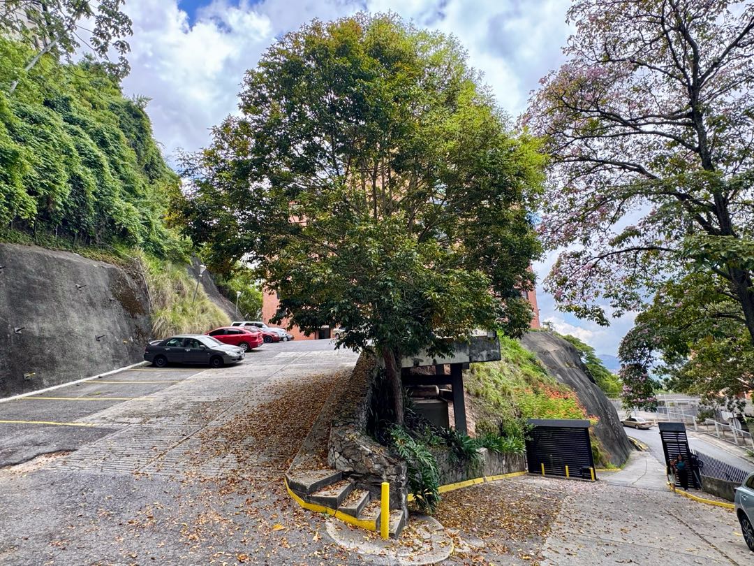 En Venta Apartamento en Colinas de Bello Monte Baruta – Caracas