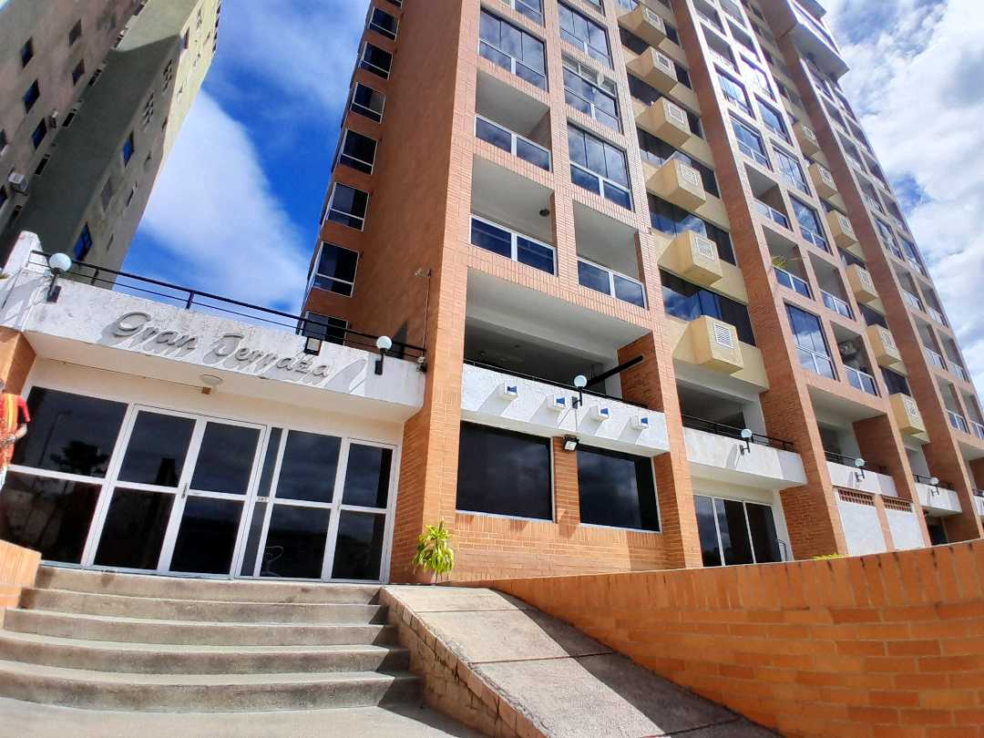 Apartamento en Venta, Urb. Lomas del este Gran Terrazas. EA-9681977 - Foto 1