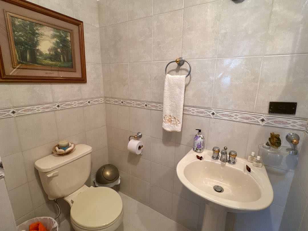 En Venta Apartamento Pent House (PH) en Manzanares. Baruta Caracas