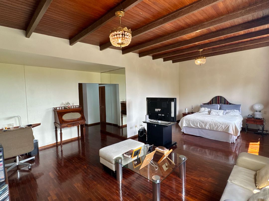 En Venta Apartamento Pent House (PH) en Manzanares. Baruta Caracas