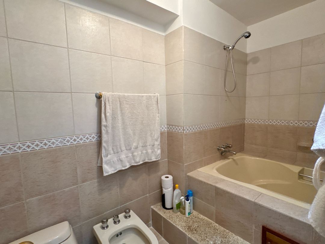 En Venta Apartamento Pent House (PH) en Manzanares. Baruta Caracas