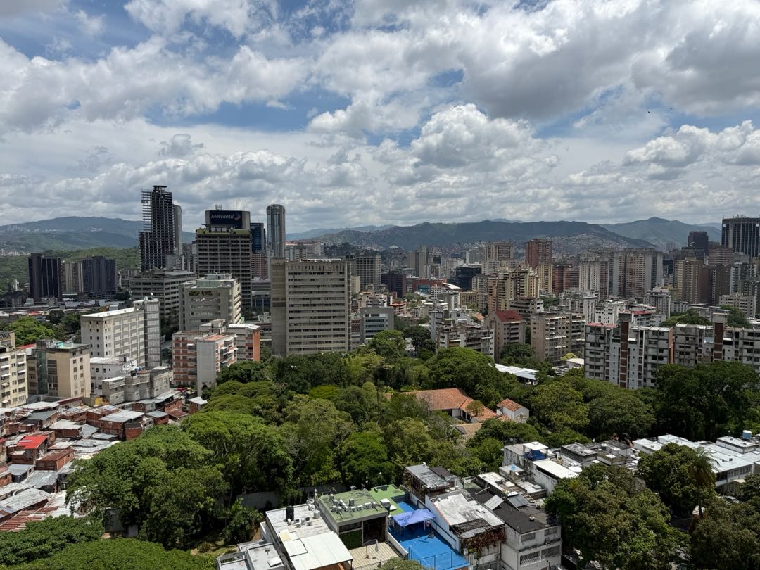 En Venta Apto 142m San Bernardino. Municipio Libertador.Caracas
