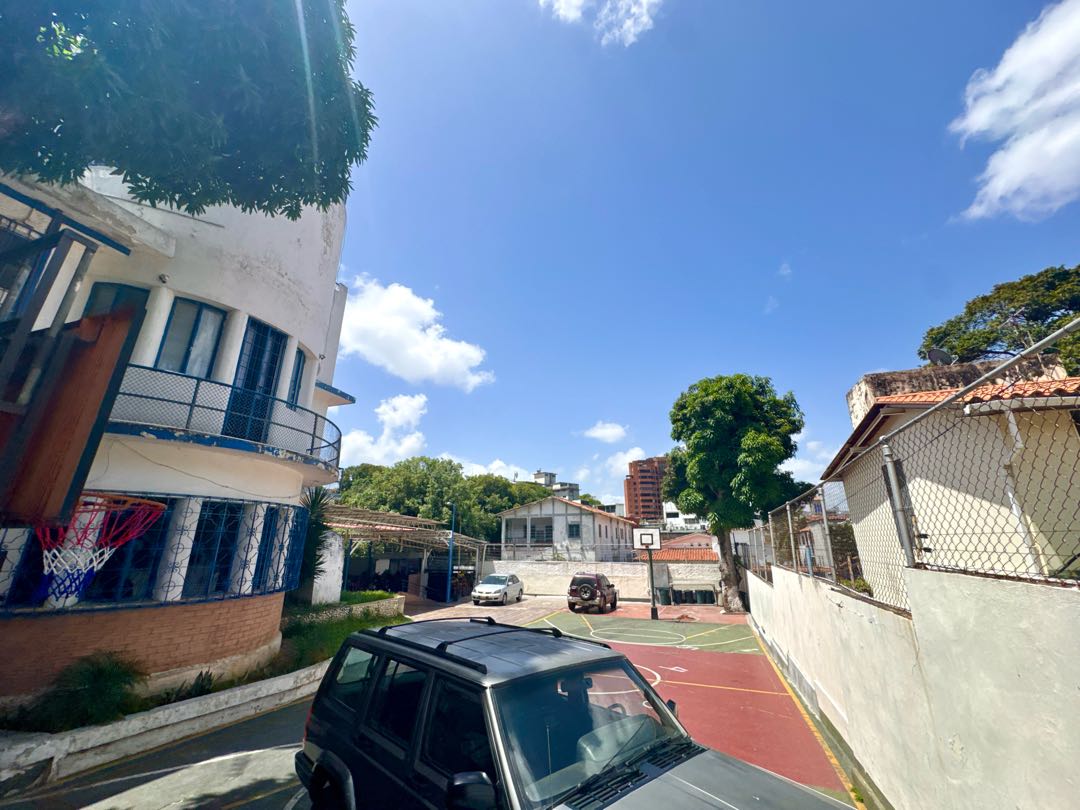 En Venta Casa Comercial San Rafael de La Florida. Caracas Libertador