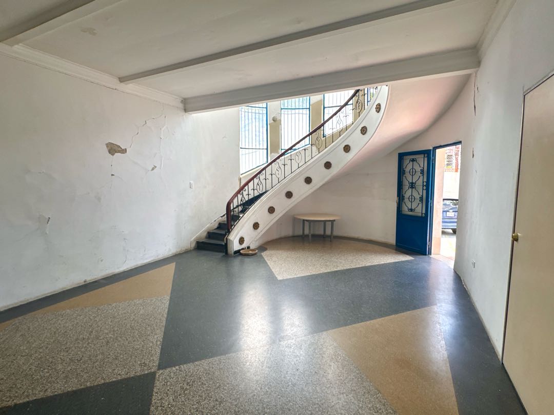 En Venta Casa Comercial San Rafael de La Florida. Caracas Libertador