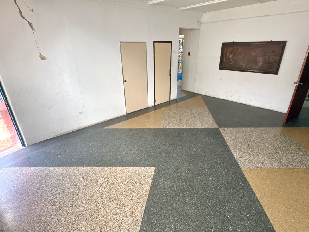 En Venta Casa Comercial San Rafael de La Florida. Caracas Libertador