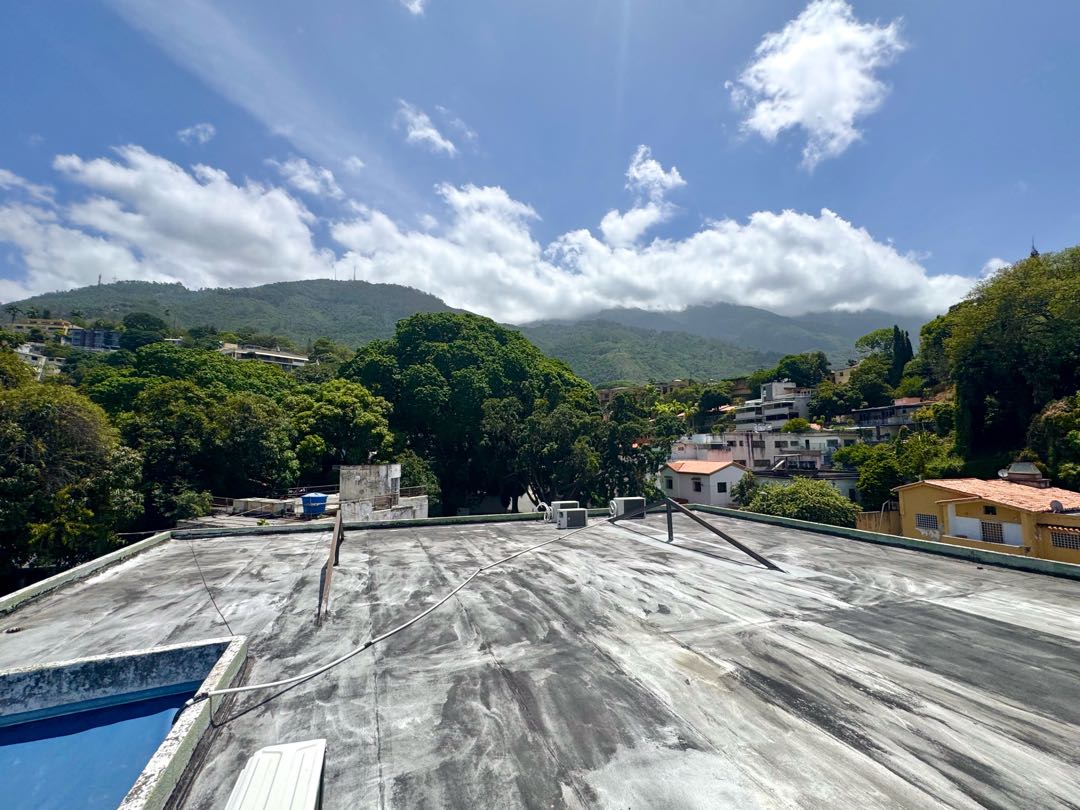 En Venta Casa Comercial San Rafael de La Florida. Caracas Libertador