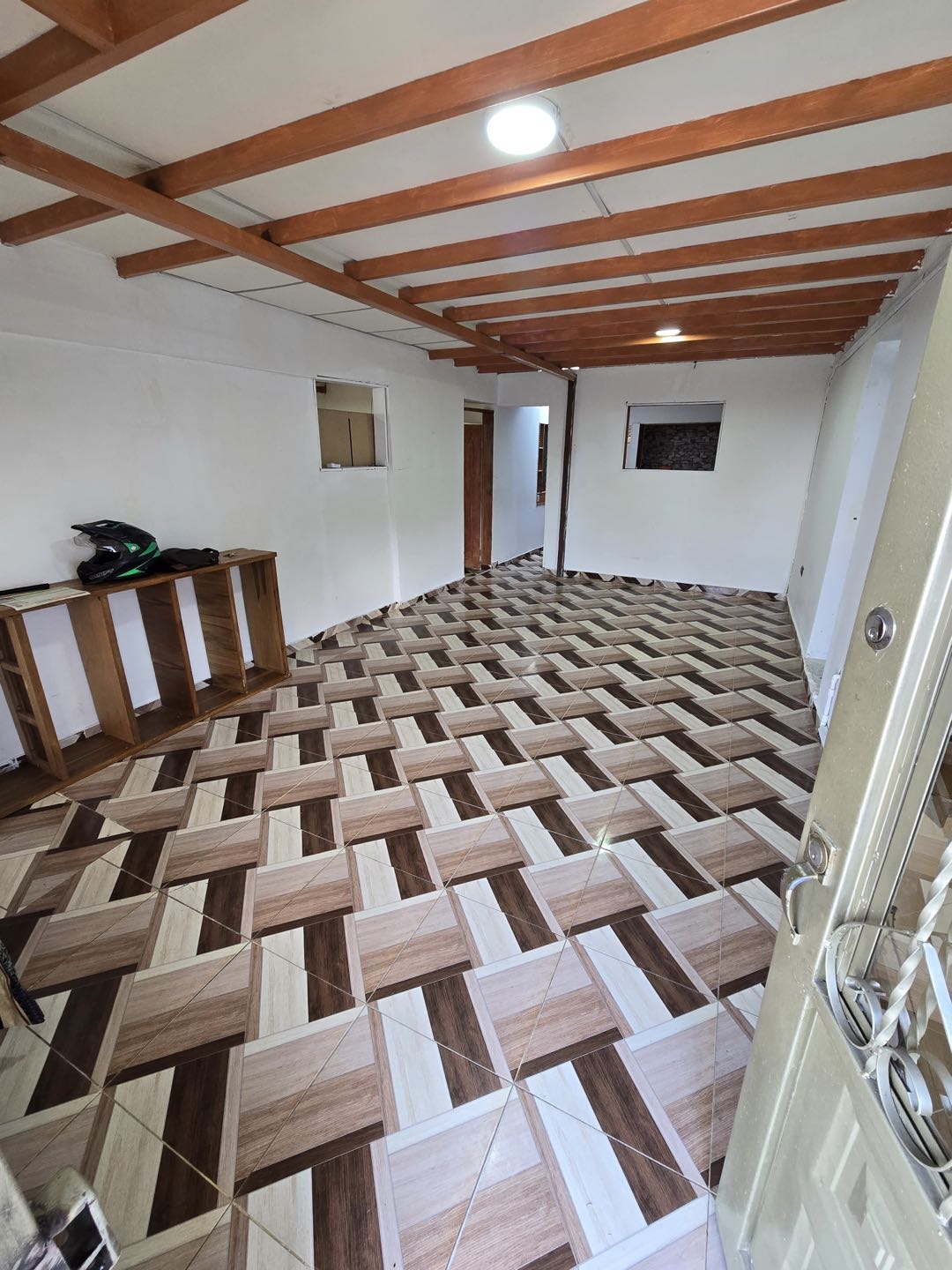 EN VENTA CASA CON APARTAESTUDIO EN EL BARRIO TOPACIO MANIZALES