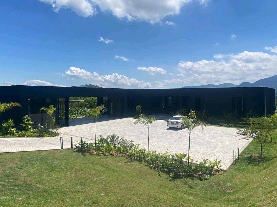 En venta lujosa casa en Cerritos Pereira