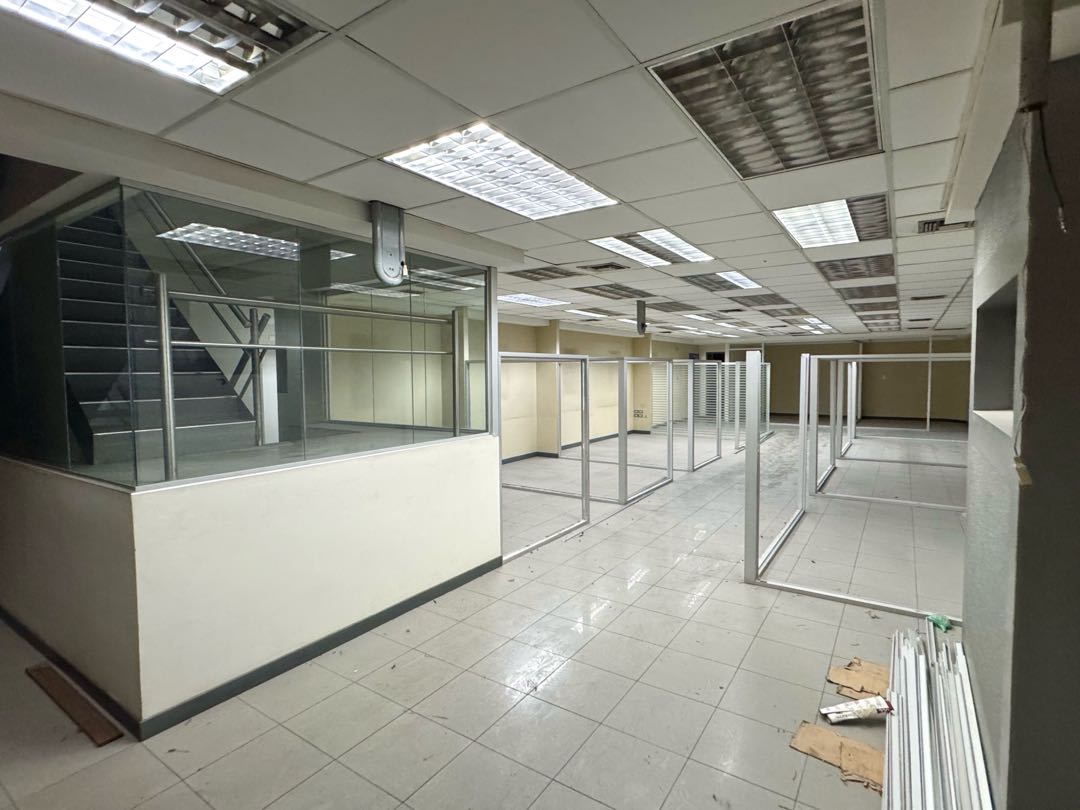 En Venta Local Comercial en Los Palos Grandes. Chacao – Caracas