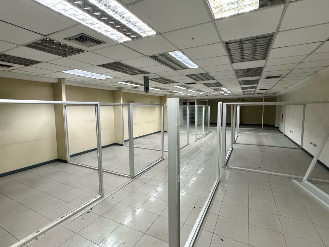 En Venta Local Comercial en Los Palos Grandes. Chacao – Caracas