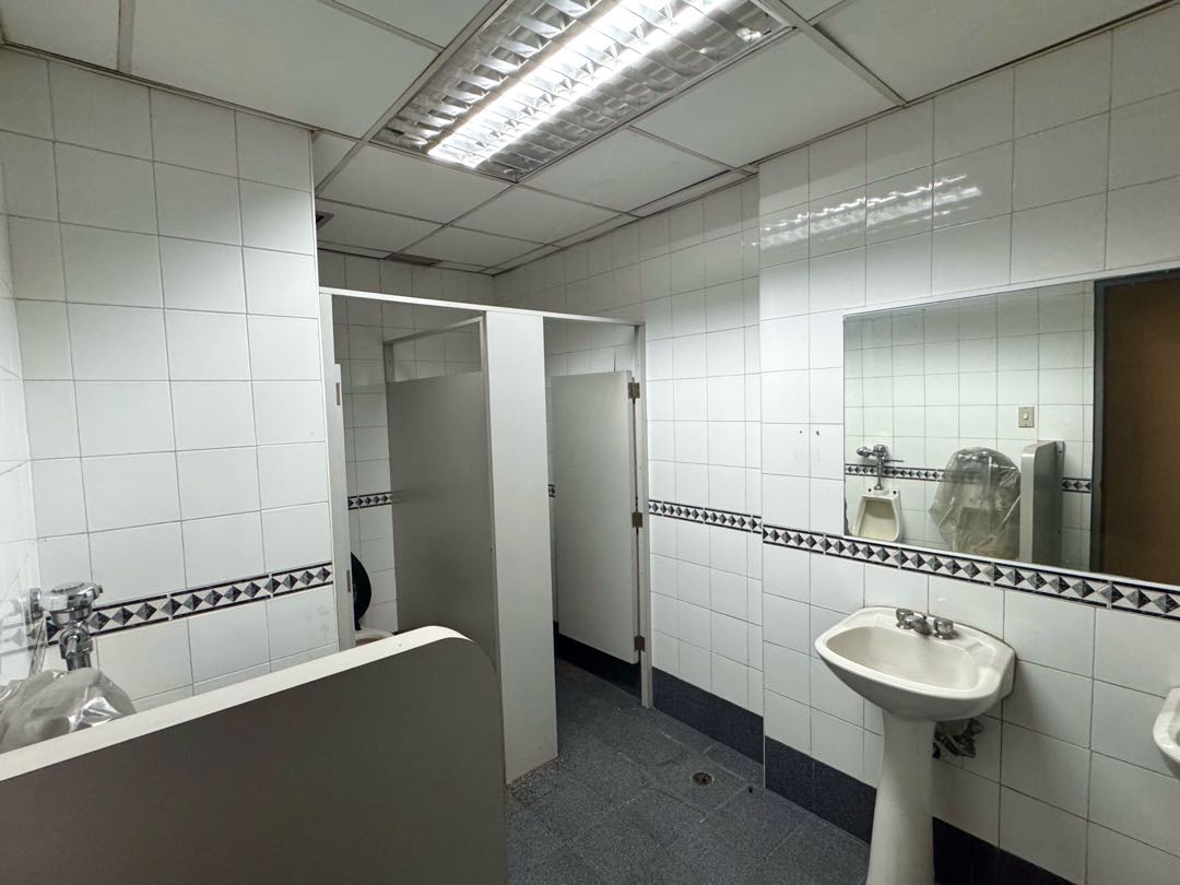 En Venta Local Comercial en Los Palos Grandes. Chacao – Caracas