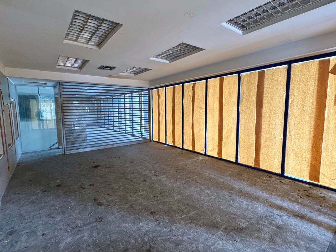 En Venta Local Comercial en Los Palos Grandes. Chacao – Caracas