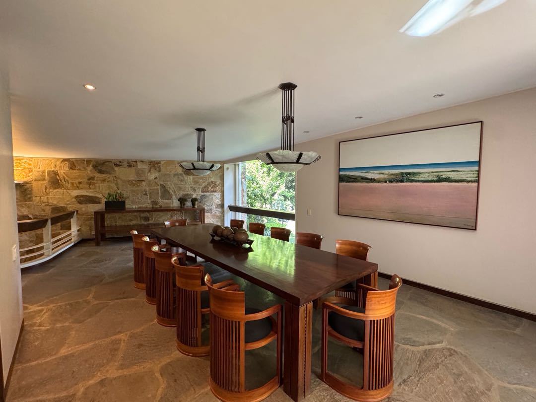 En Venta Lujosa Casa ubicada en Los Chorros. Sucre – Caracas