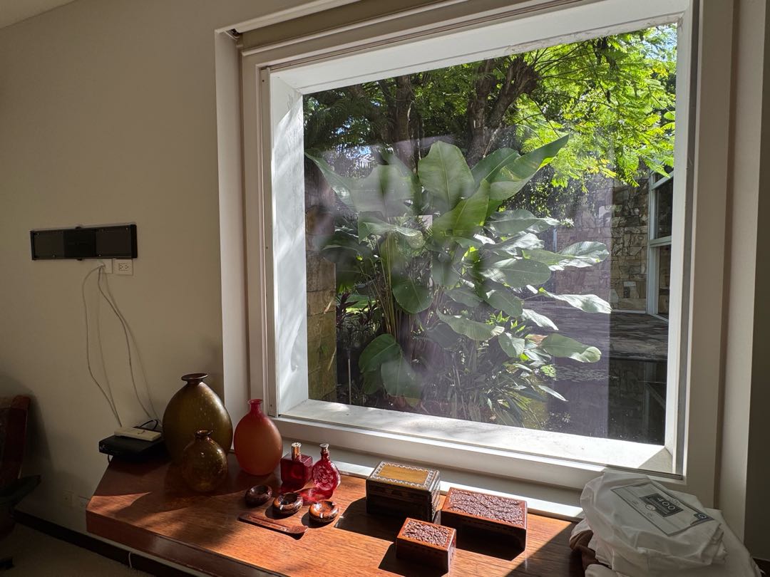 En Venta Lujosa Casa ubicada en Los Chorros. Sucre – Caracas