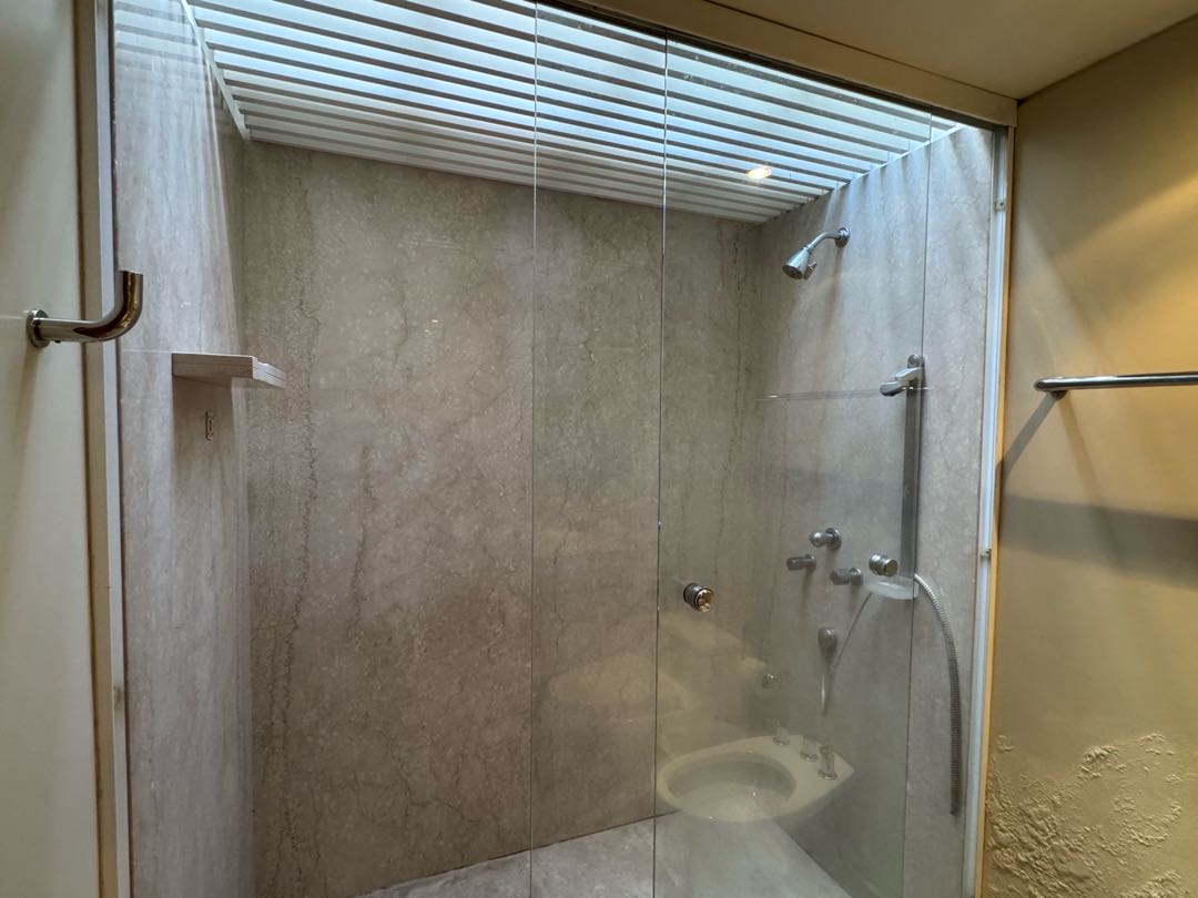 En Venta Lujosa Casa ubicada en Los Chorros. Sucre – Caracas