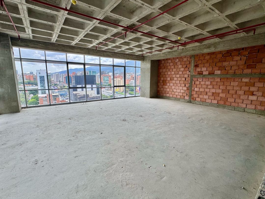 En Venta Oficina Doble Obra Gris Torre Madrid Las Mercedes Caracas