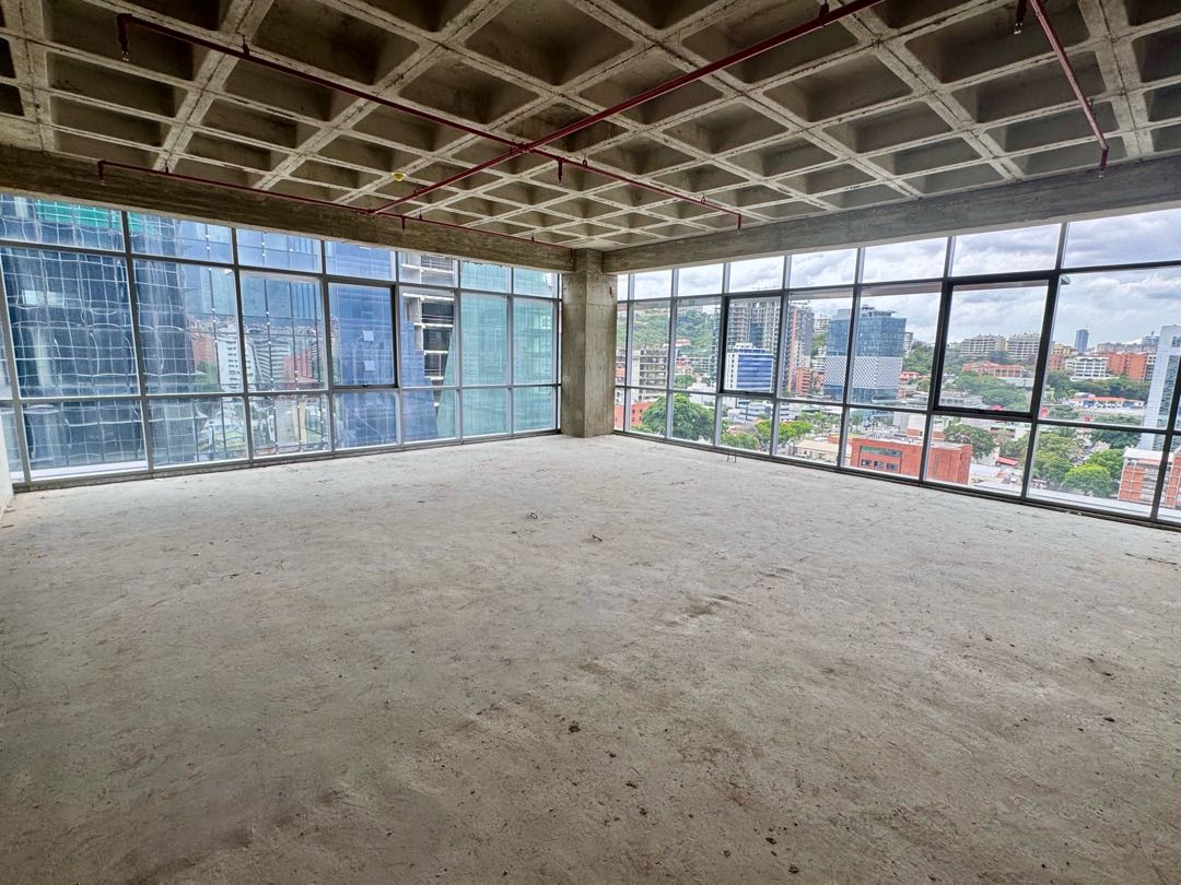 En Venta Oficina Doble Obra Gris Torre Madrid Las Mercedes Caracas