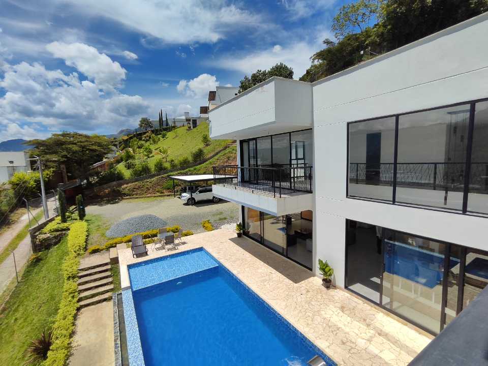 Finca en copacabana