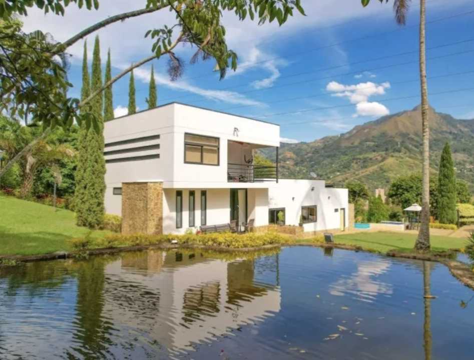 Finca en copacabana vereda villa roca