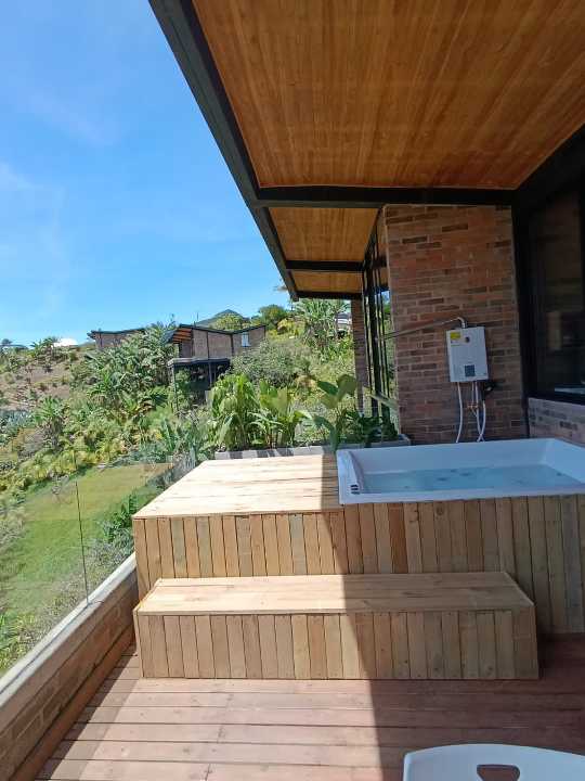 Finca en el peñol vereda bonilla