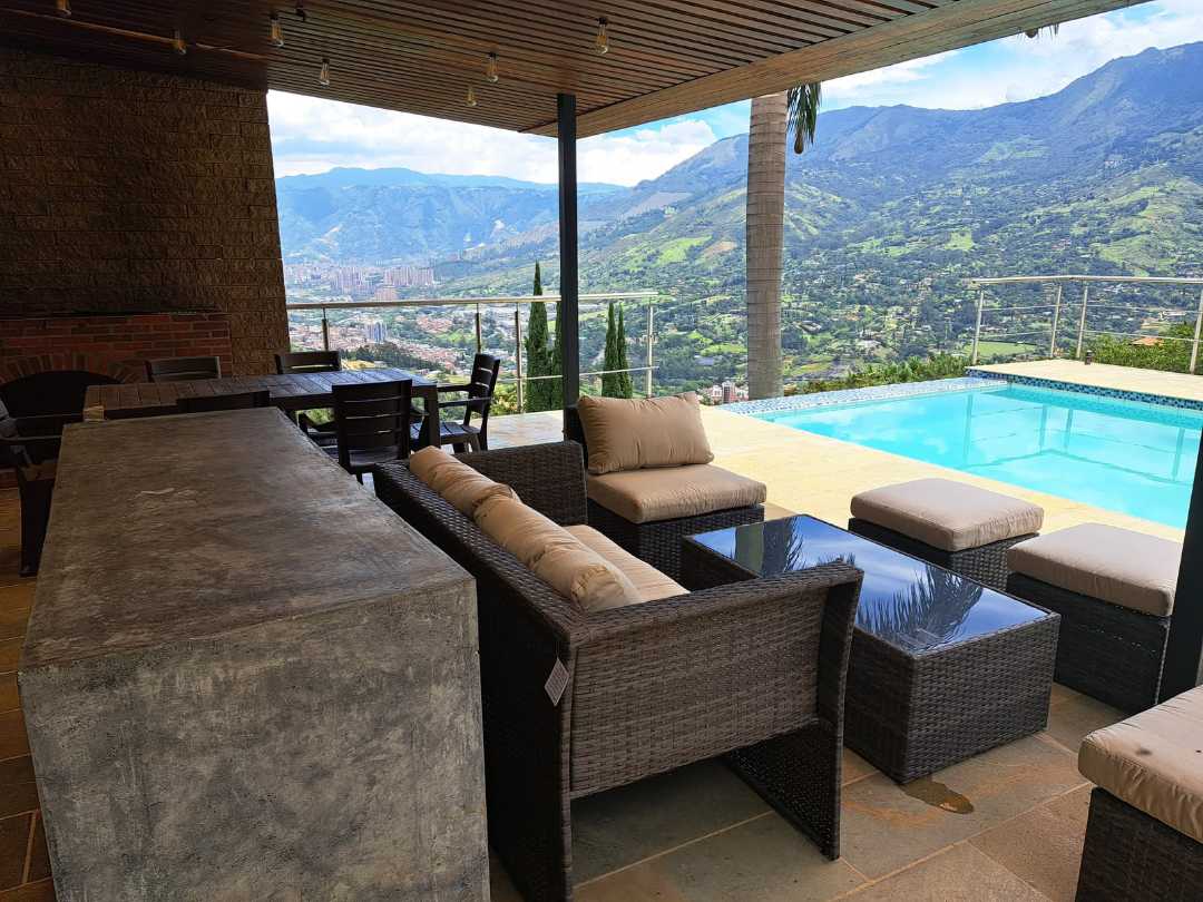 FINCA AMOBLADA PARA RENTA POR DIAS - COPACABANA — foto 4 de 9