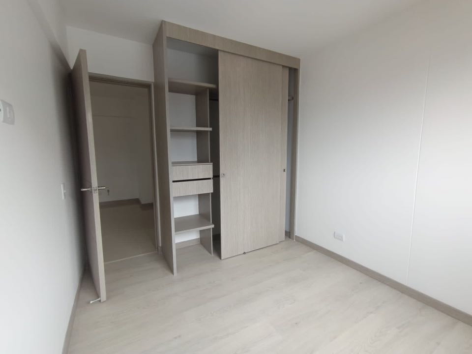 Miniatura 24